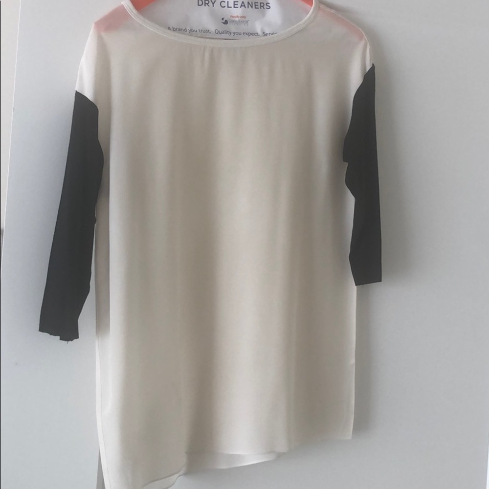 BAILEY 44 white and black blouse